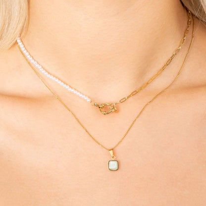 Mixed Pearl Necklace with Gold Chain