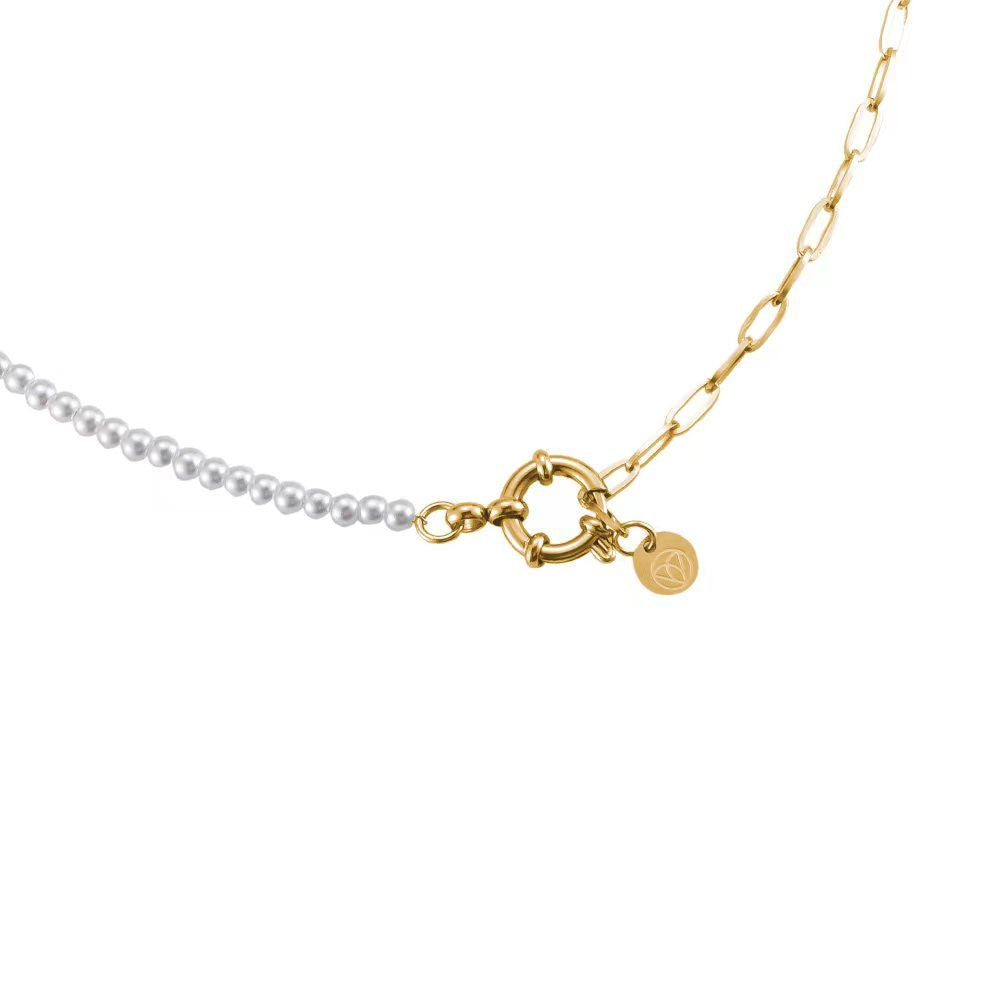 Mixed Pearl Necklace with Gold Chain