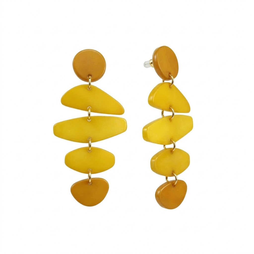 Brincos Pendentes com Design em Peças Sobrepostas