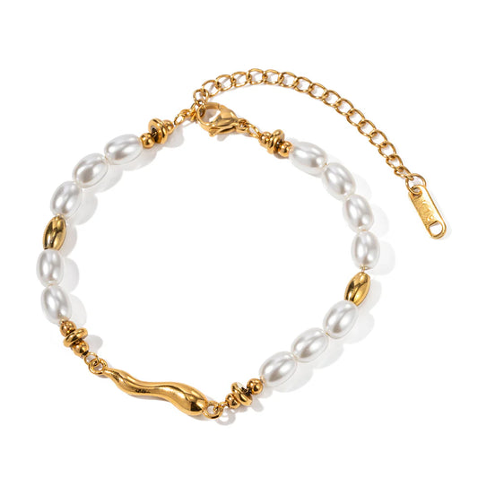 Oval Pearl and Link Bracelet