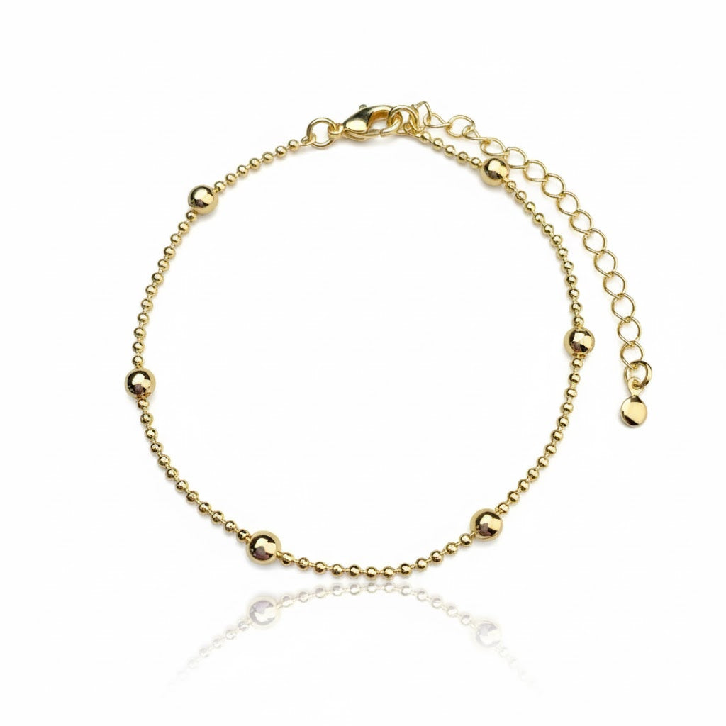 Gold-plated bracelet with beads, 18K gold plating.