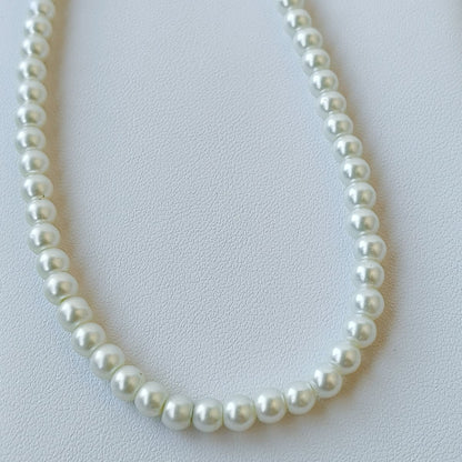 Colar Feminino em Aço com Pérolas Clássicas e Elegantes 6mm